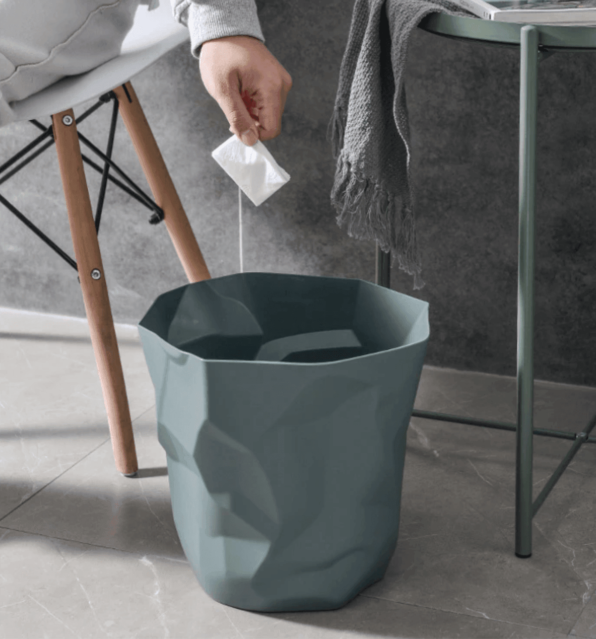 Creative Style Trash Can